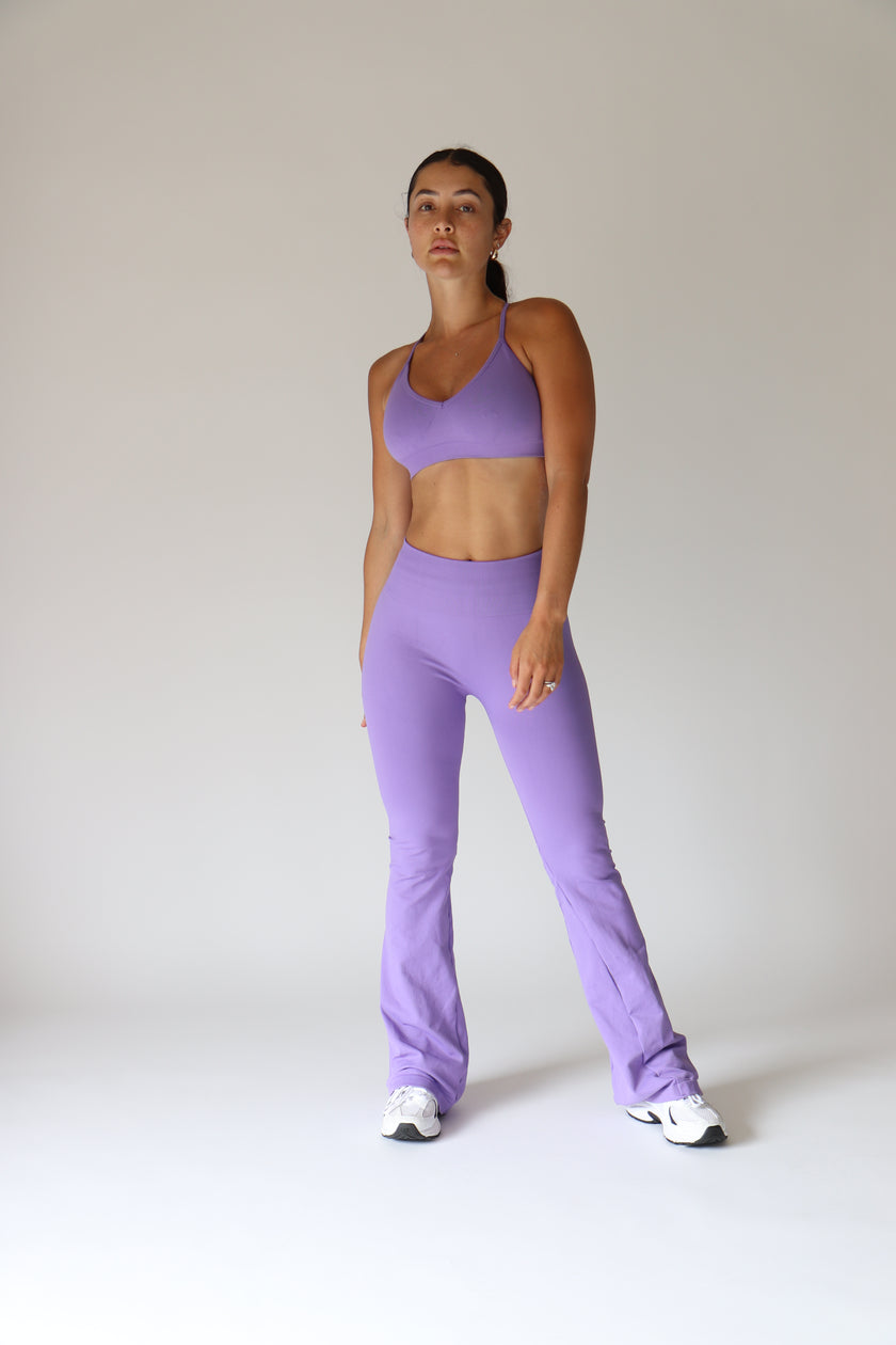 Seamless Gal Cross Bra