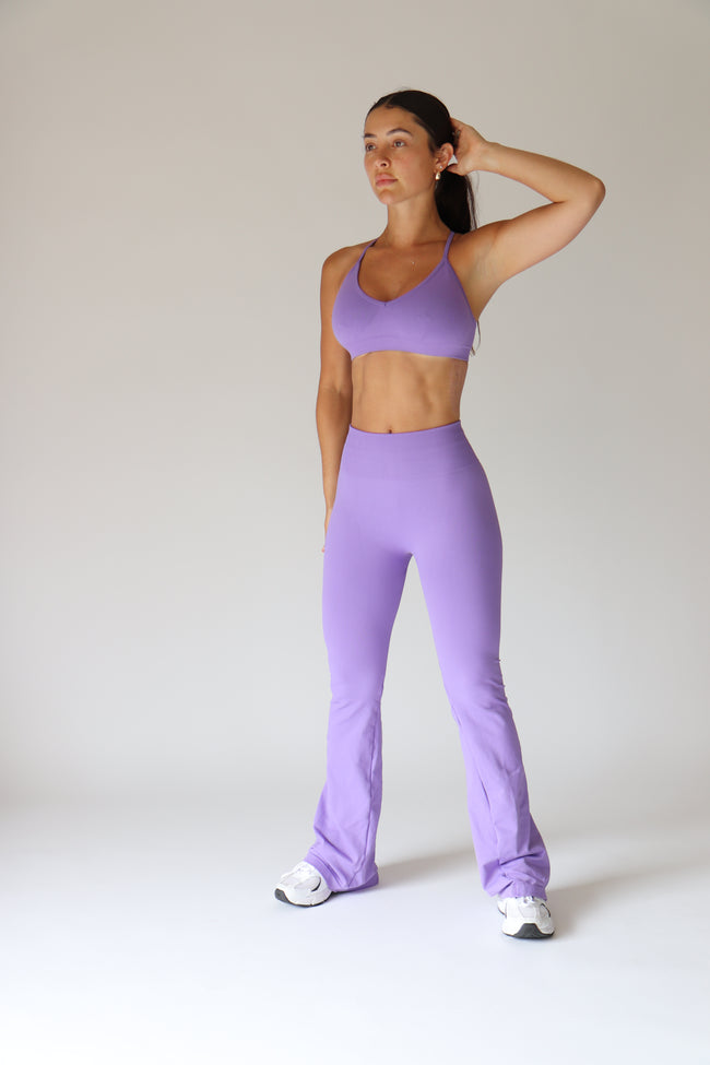Seamless Gal Flare Pant