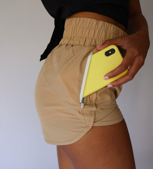 Lined Running Short "Sand"